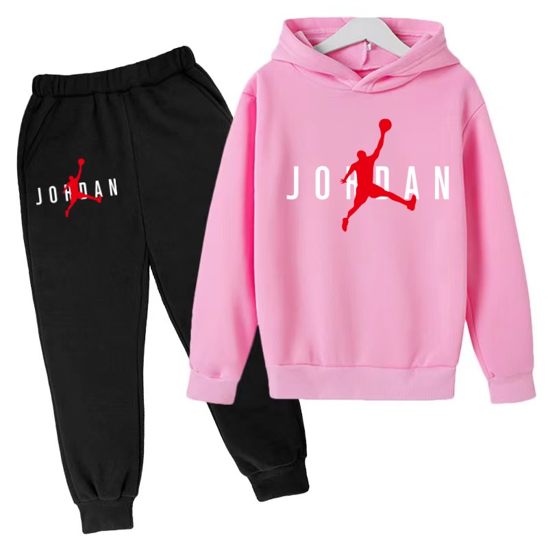 ملابس أطفال هودي بطباعة حروف ك - مراجعة Running Gear Kids وسعره